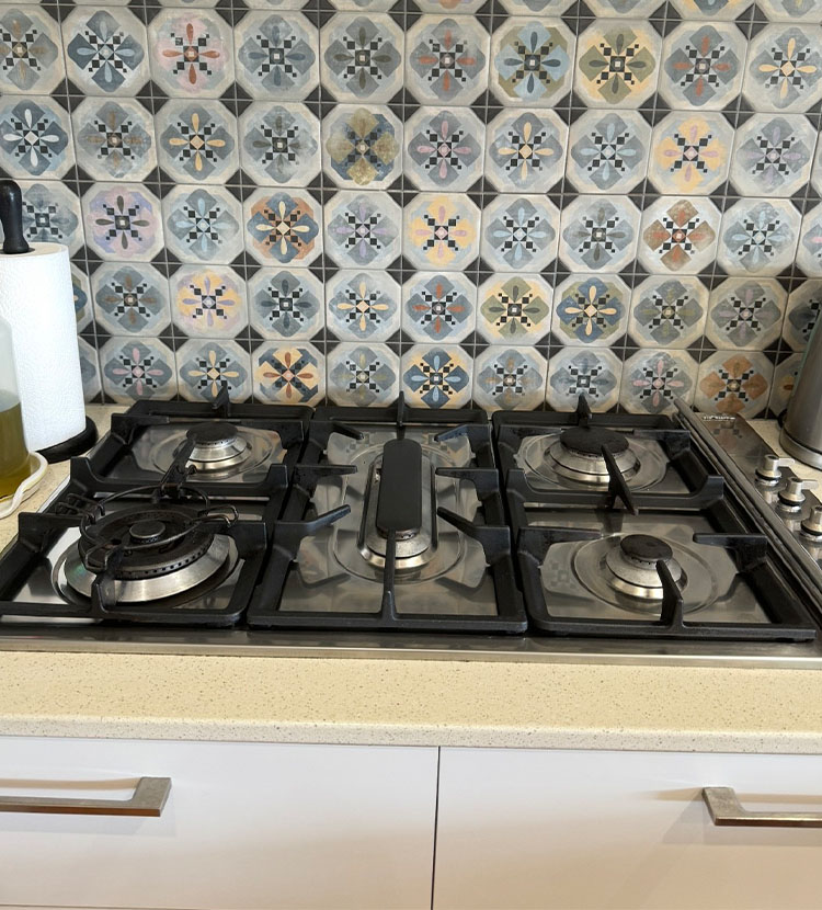 we specialize in high-quality cleaning services