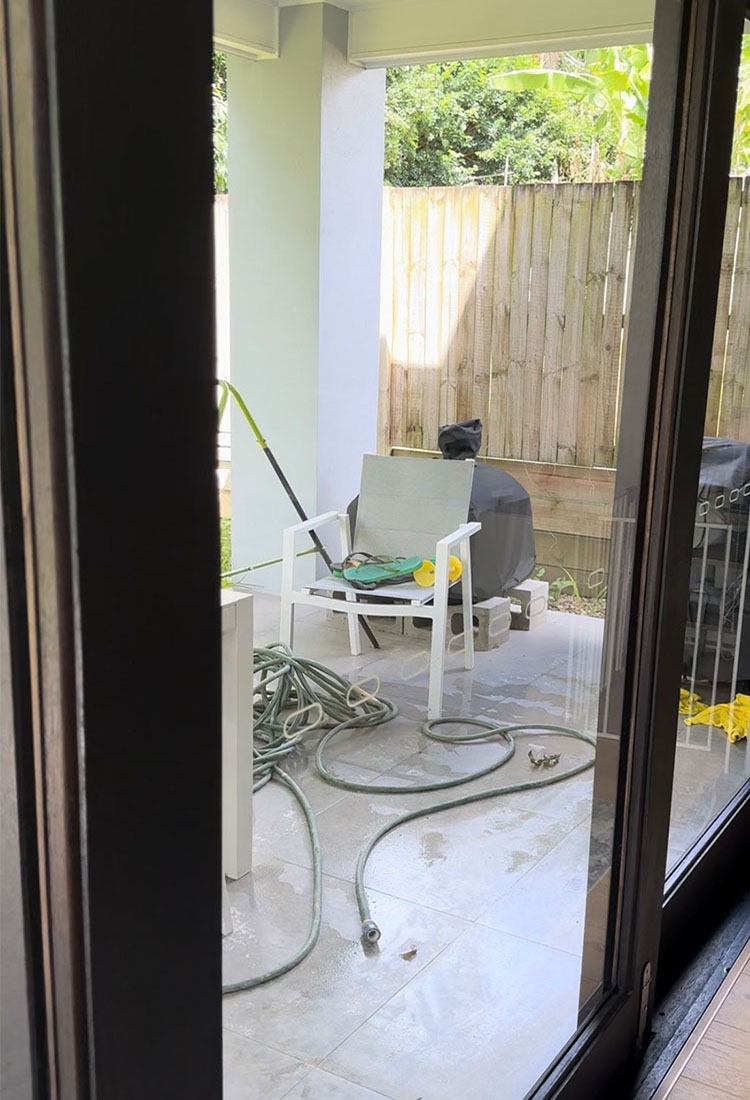 we specialize in high-quality cleaning services